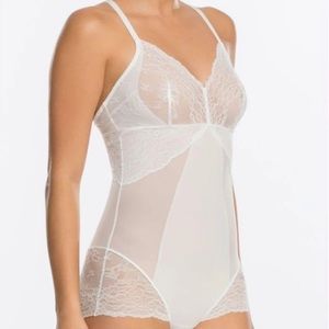 SPANX | white Spotlight on Lace Bodysuit XS